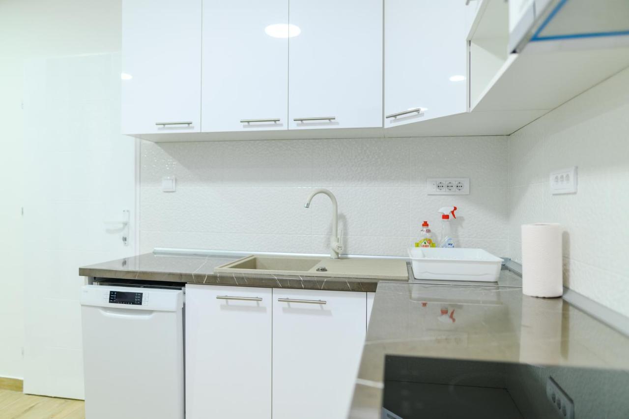 Apartman Dina Соко Баня Екстериор снимка