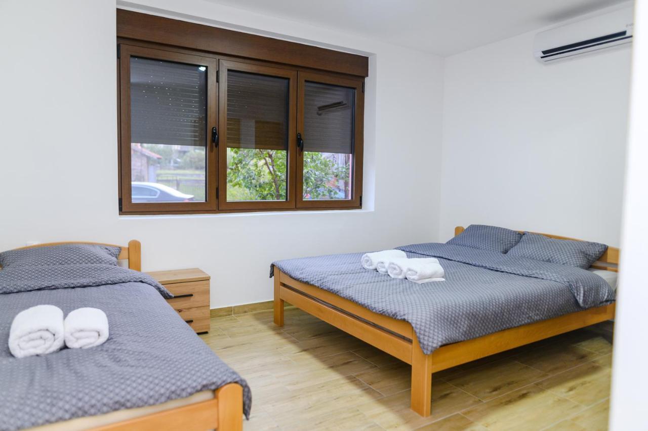 Apartman Dina Соко Баня Екстериор снимка